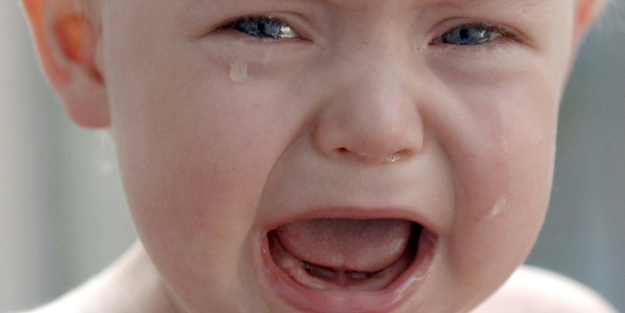 Weinendes Baby Schreibaby dpa