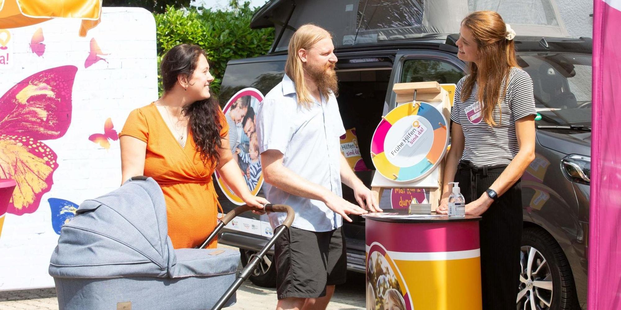 Frühe Hilfen Infobus