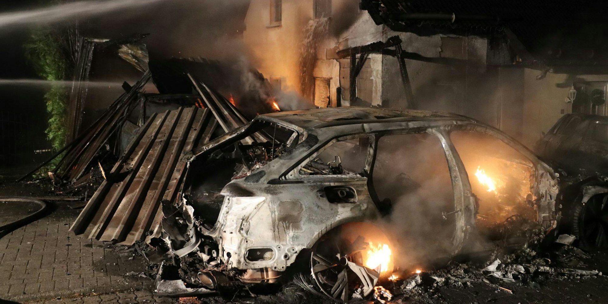 Fahrzeugbrand-Berkenroth