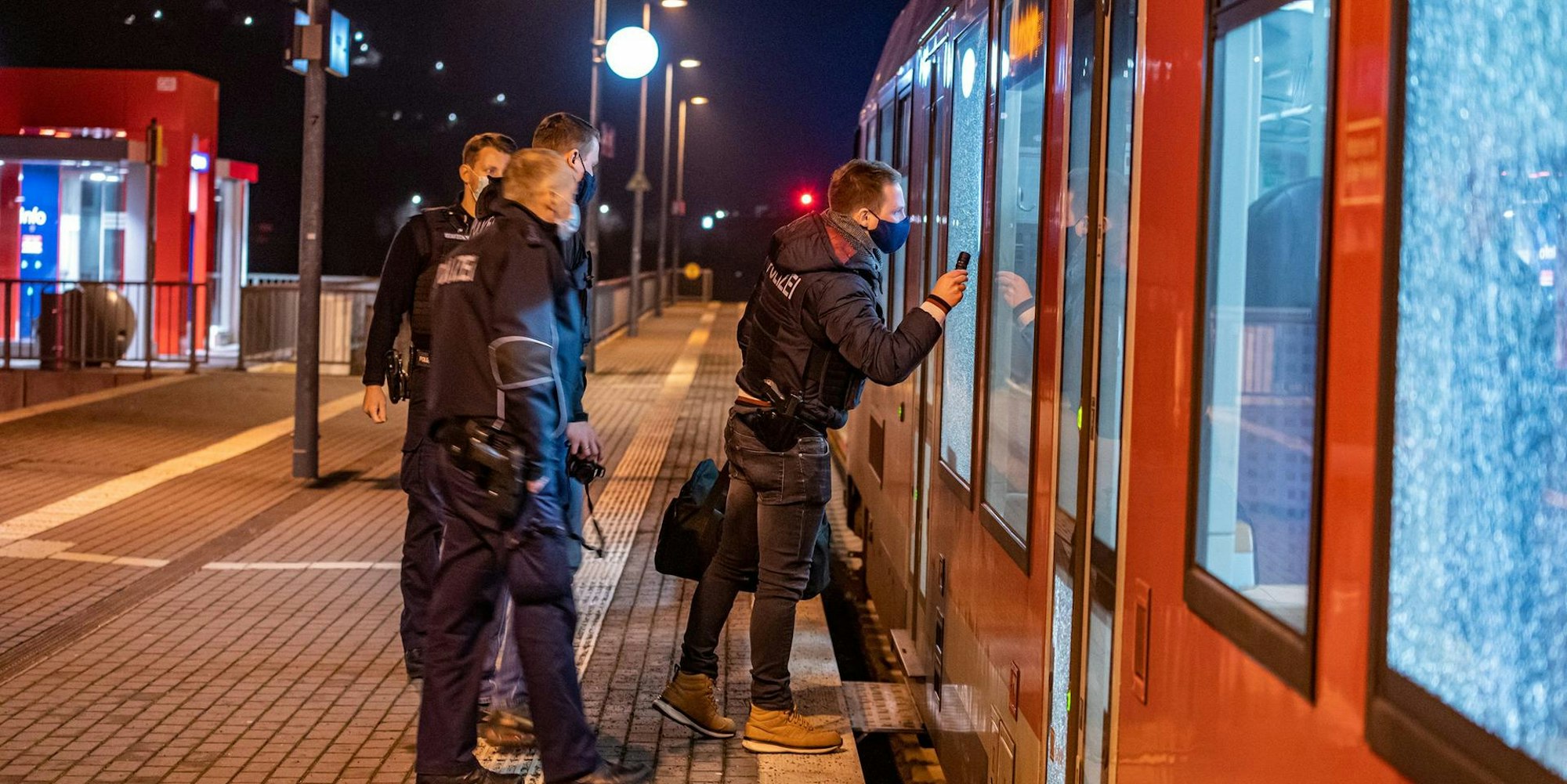 Schüsse auf Regionalbahn1