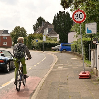 Tempo 30 Buddestraße 060821