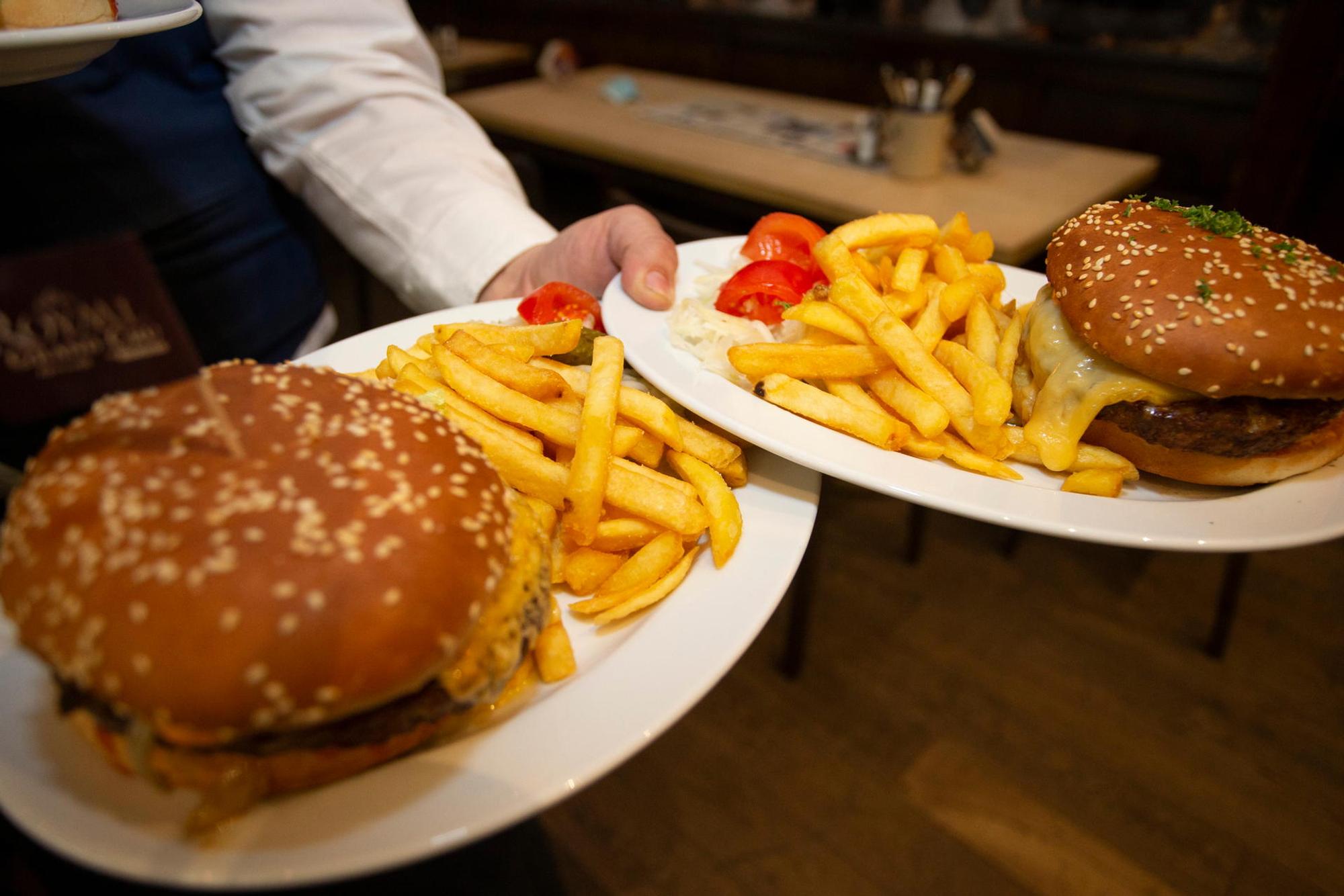 20220328_tb_Pommes_Frites_Gaffel_006