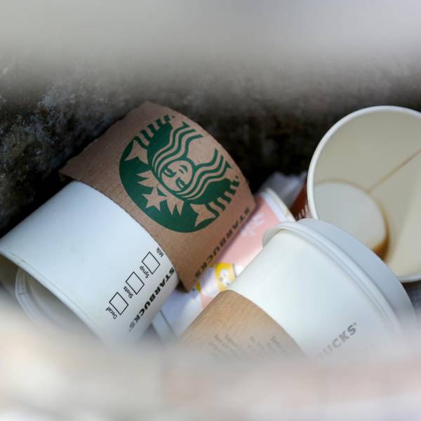 Starbucks Becher