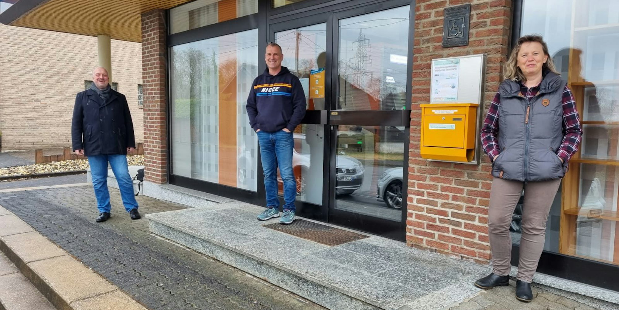 DorfzentrumLeuscheid