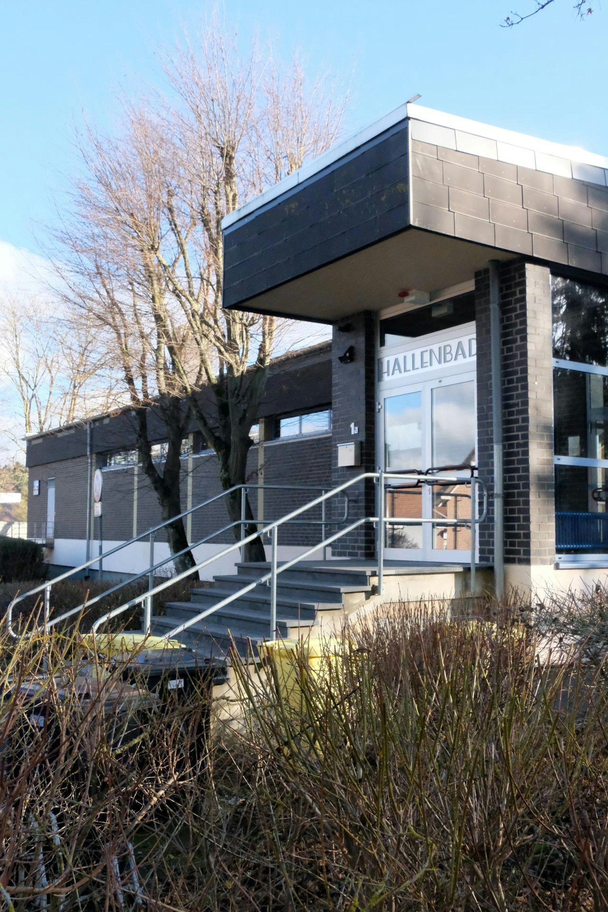 1601-kall-hallenbad-012