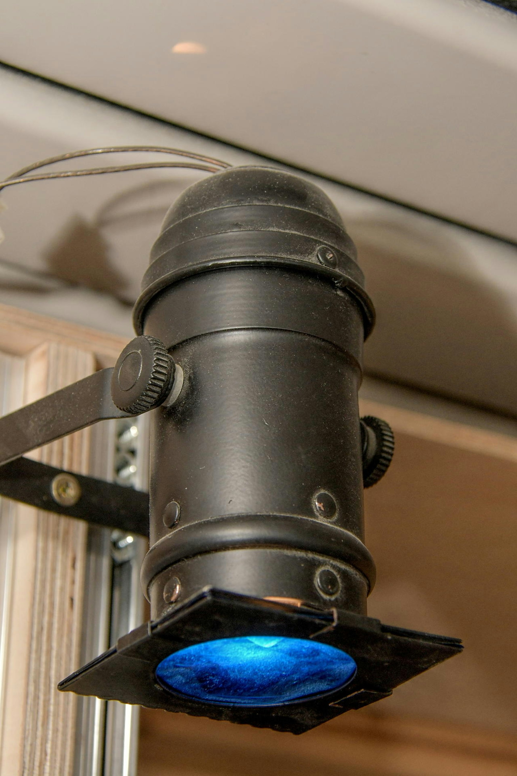 Blaue Lampe Schau-Spiel-Studio Oberberg