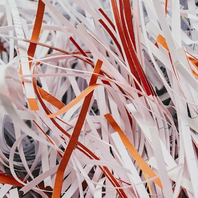 Papierschnipsel Dokumente Aufbewahren