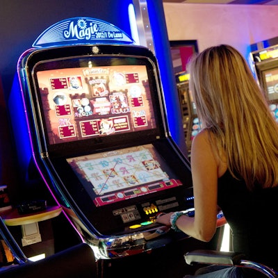 Geldspielautomat_Foto_dpa52220772