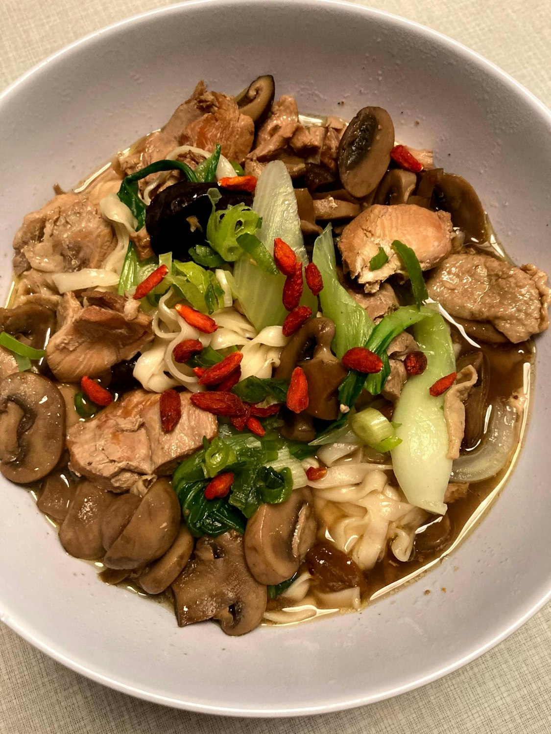 Menü für Nudelsuppe To Go_ Bai Lu Noddles_ Floss_2