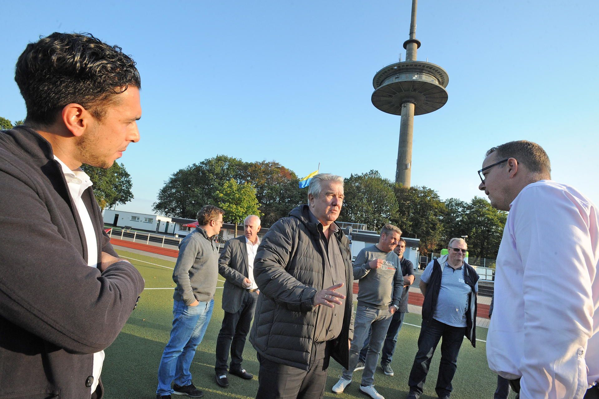 wu-dfb-witzhelden_(2)