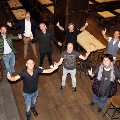 nab201006_PK_Brings-Revue_05