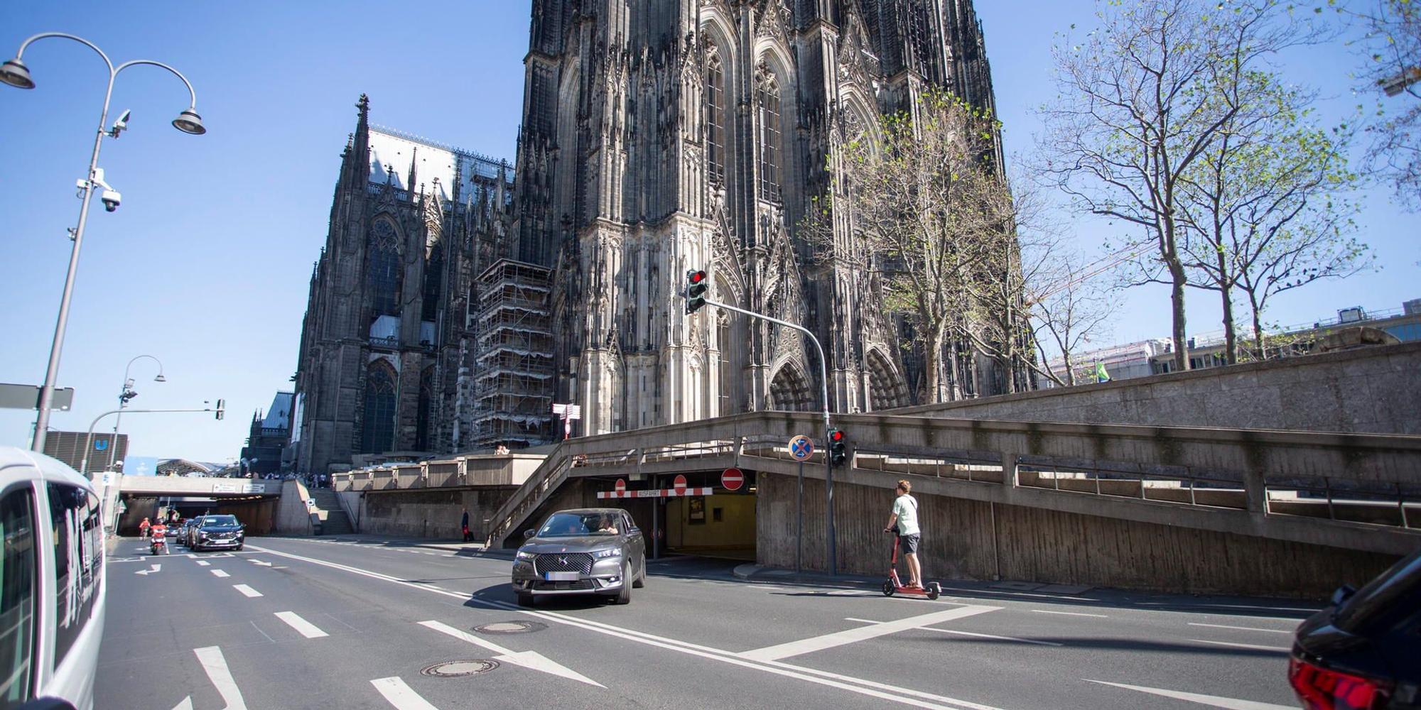 20220812-tb-Parkhaus-Dom-006
