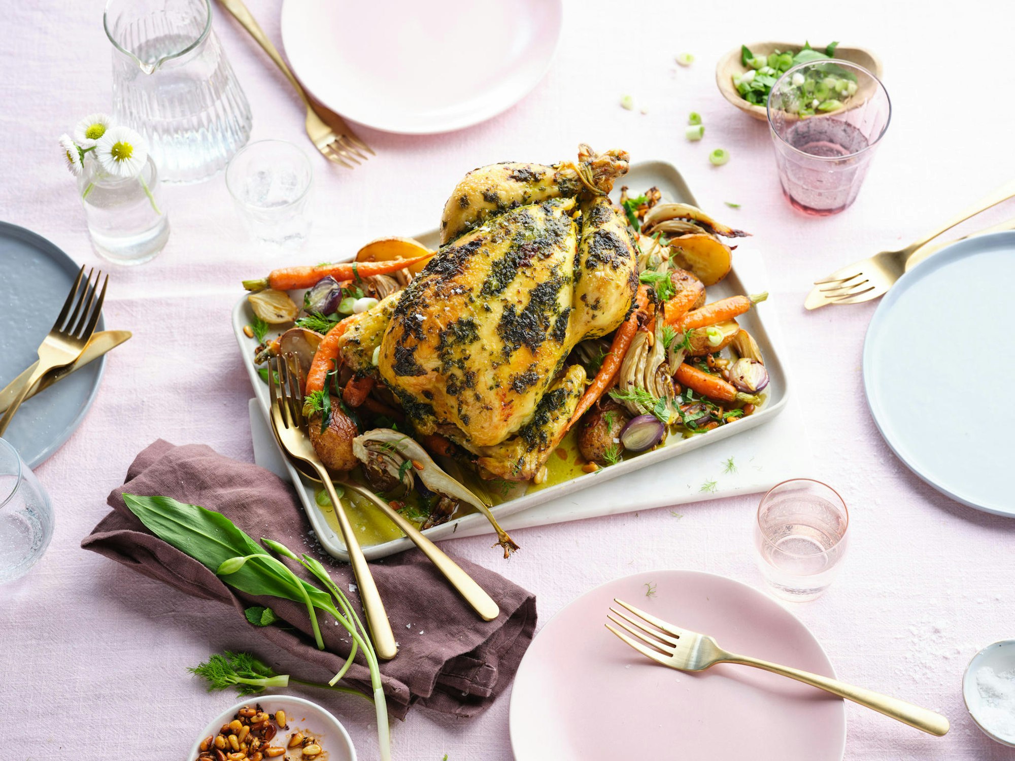 Baerlauch-Huhn_KSTA-Ostern-20201979