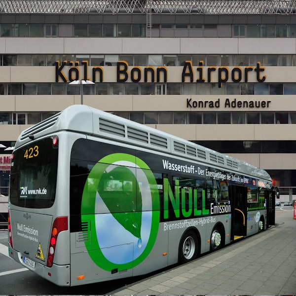 Montage Flughafen BusLinie 423