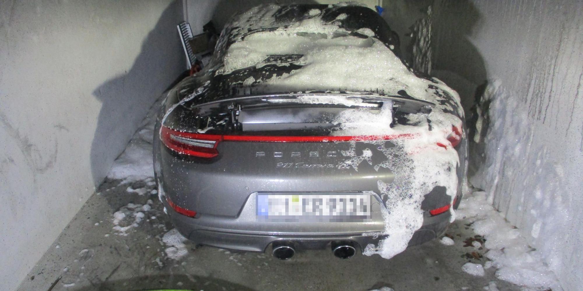 AutobrandQuellePolizeiREK