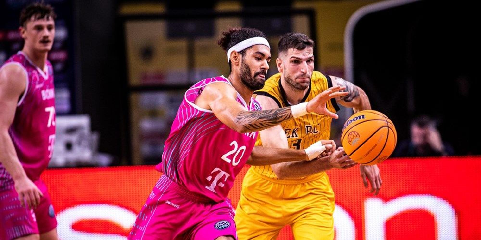 Baskets (Morgan) bei AEK Athen