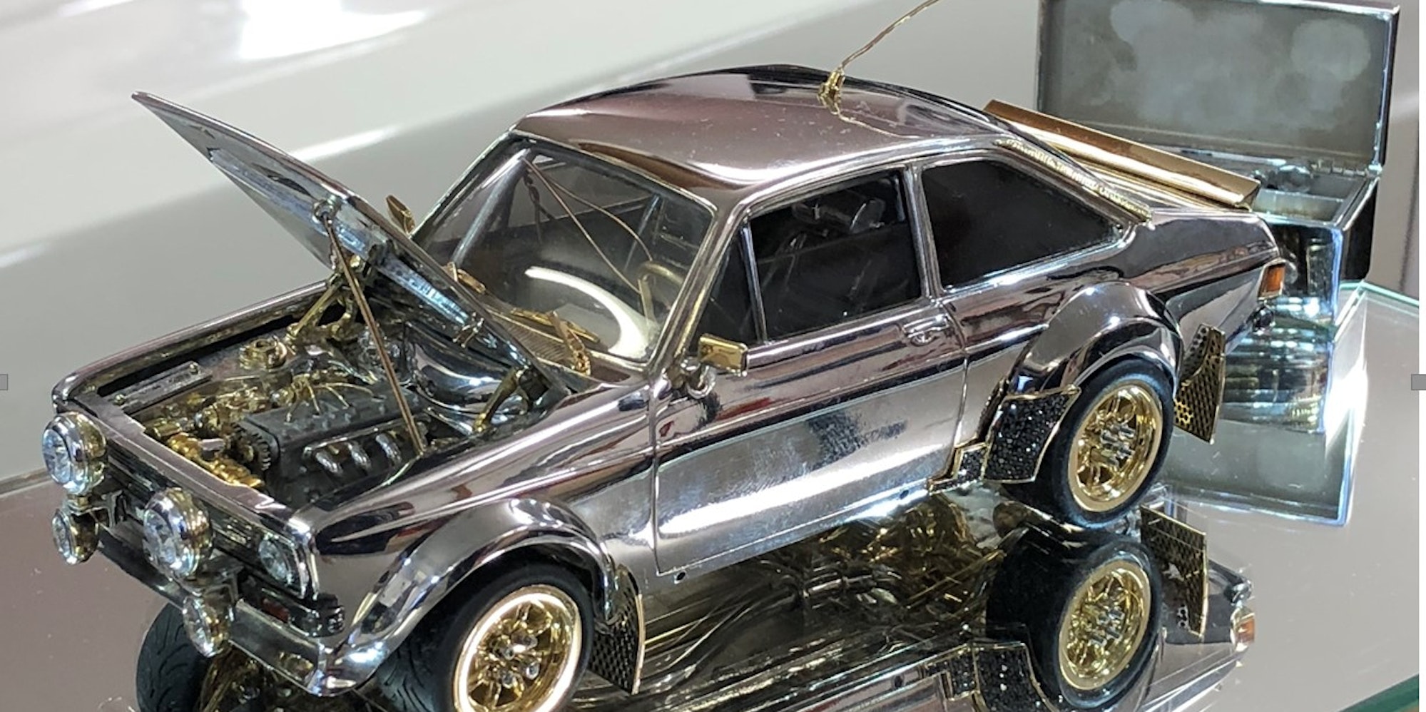 Ford Escort Juwelier-Modellauto