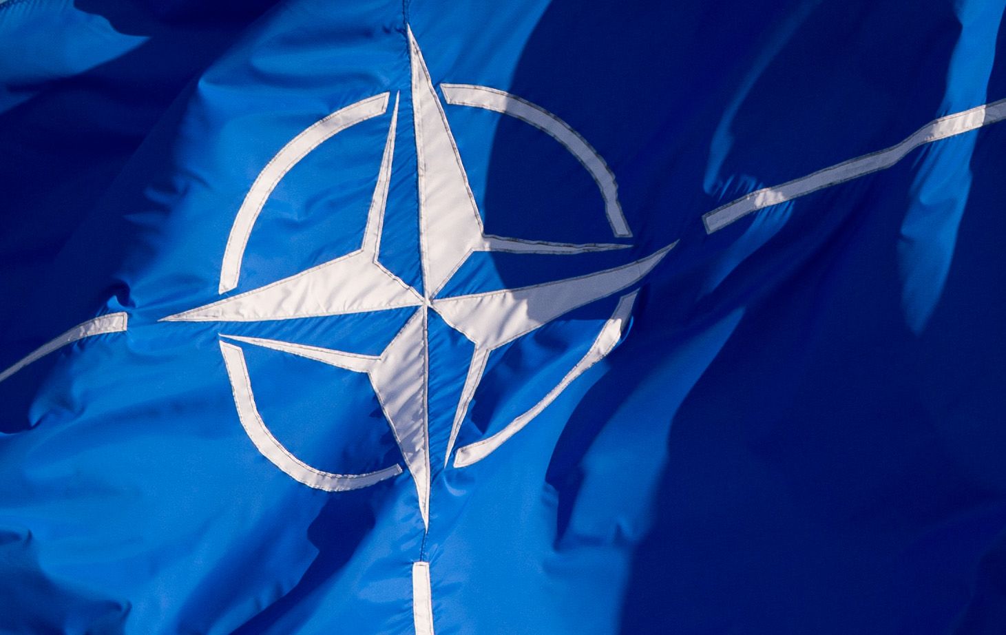 Nato-Flagge 021219