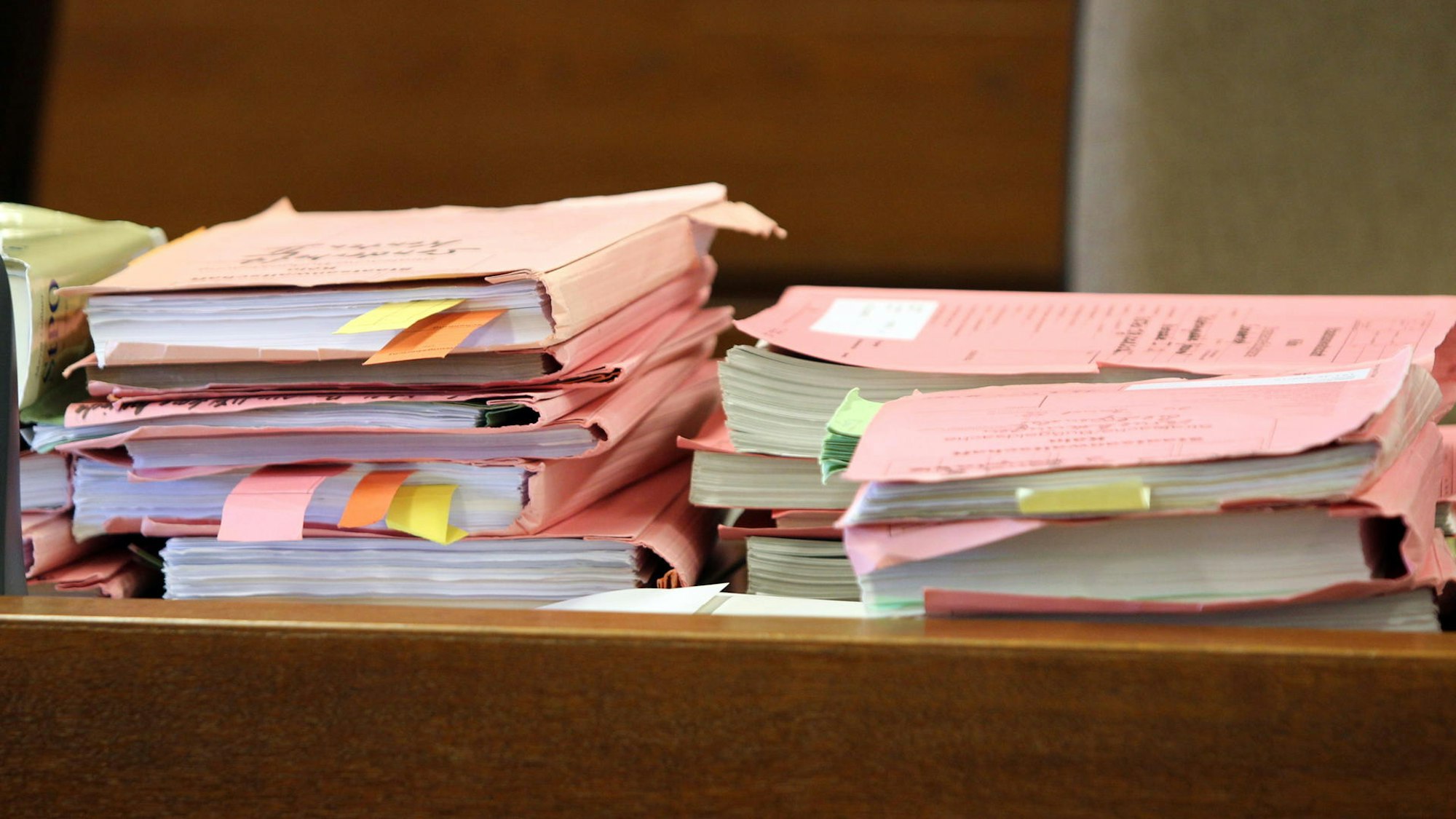 Gerichtsakten im Kölner Landgericht