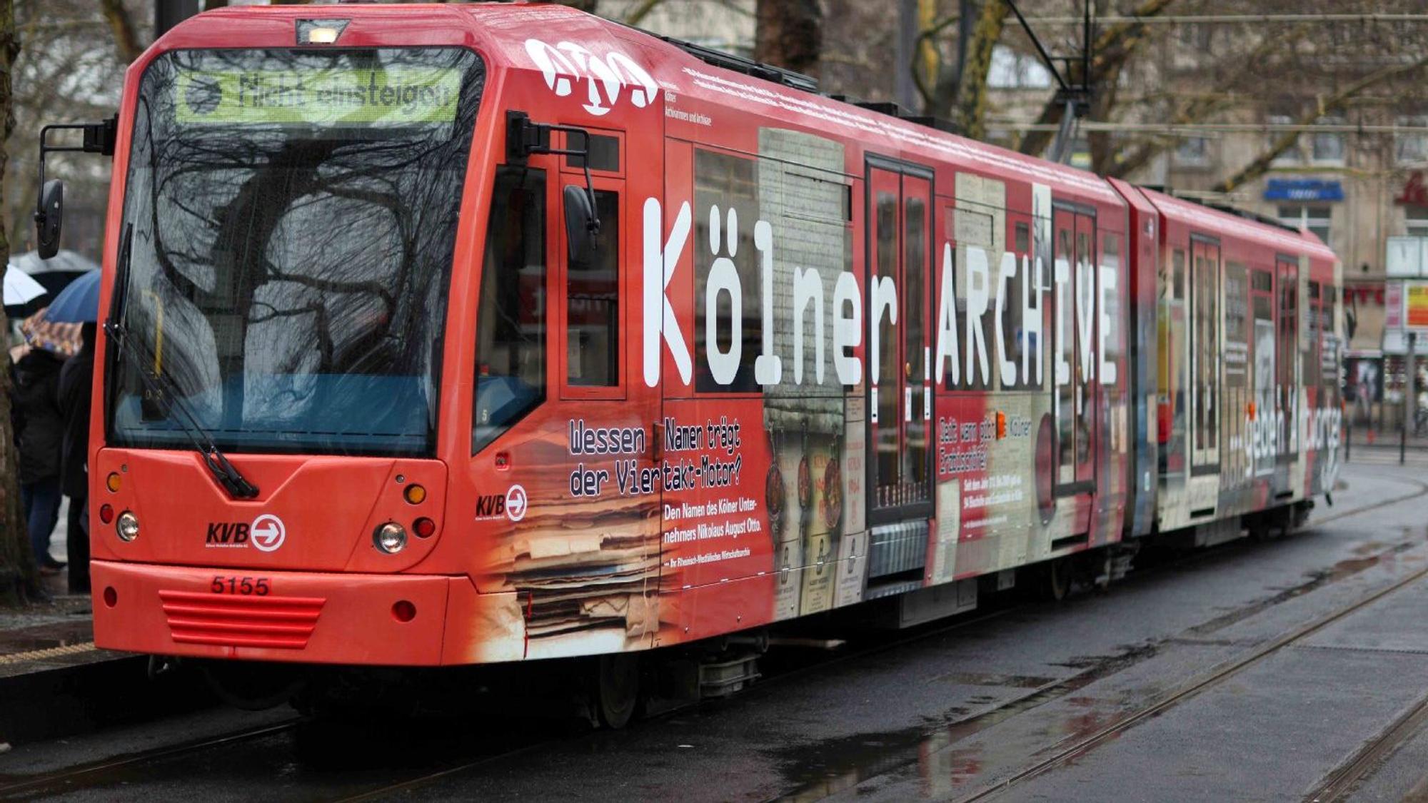 Eine Bahn der KVB