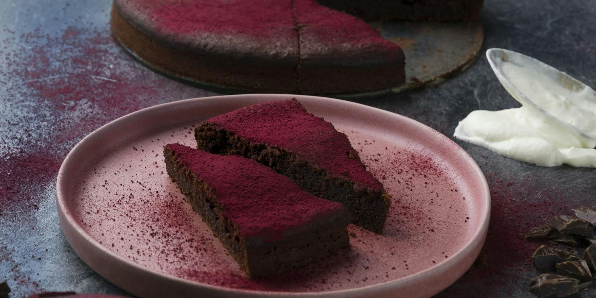 rote bete im kuchen