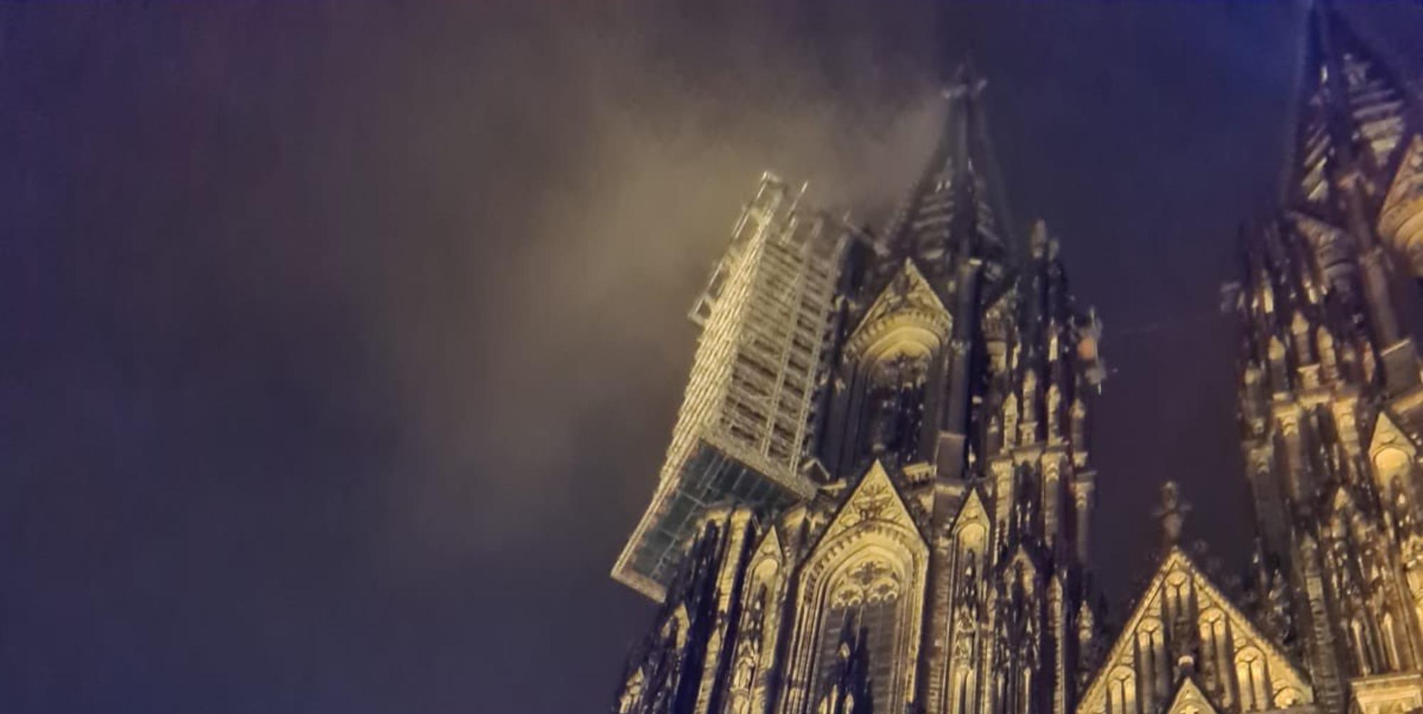 Feuerwehreinsatz Dom