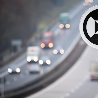 Neues Verkehrsschild