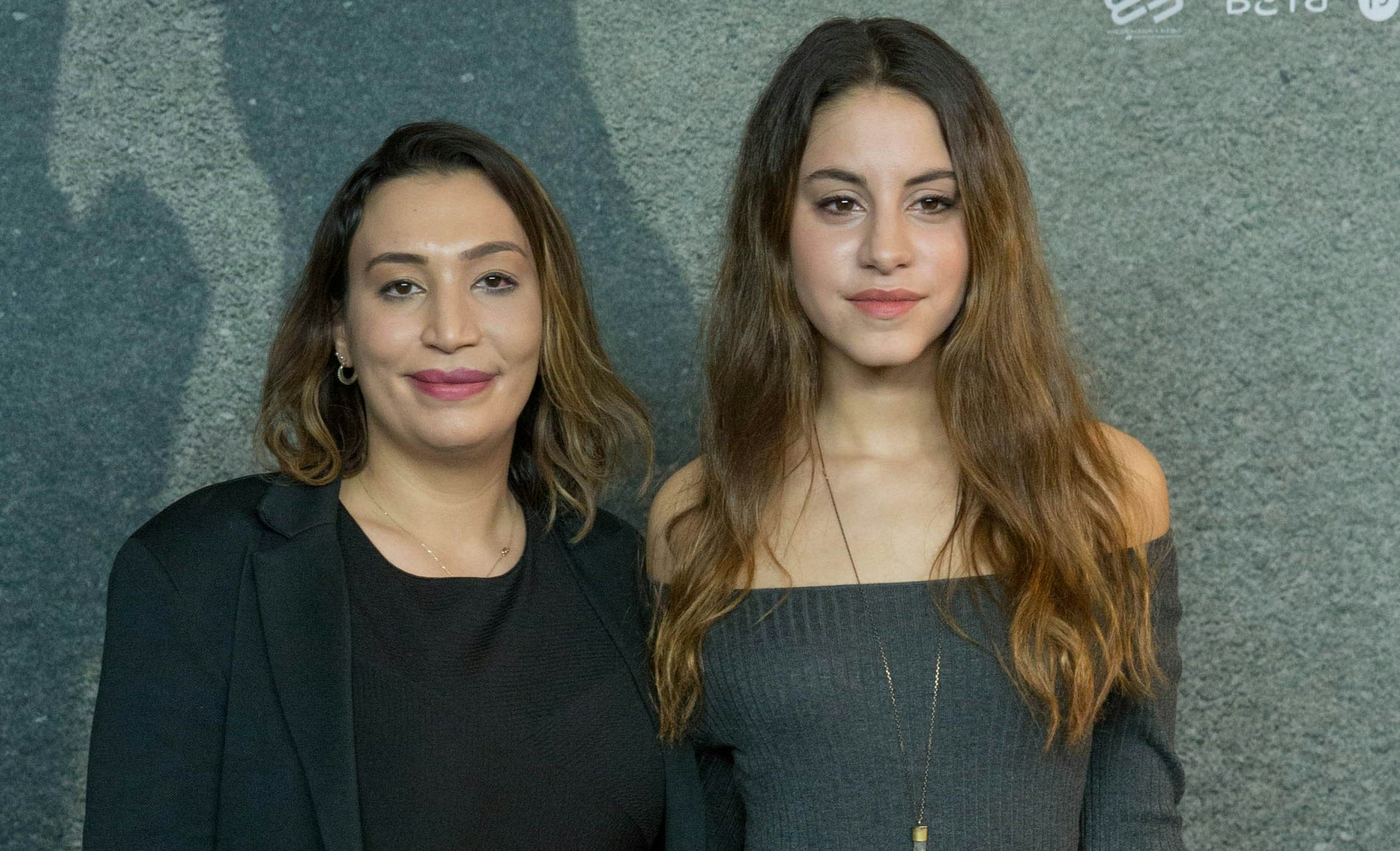 Simsek + Schauspielerin Almila Bagriacik in Berlin