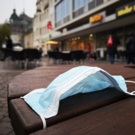 20220404-at-bru-maskenpflicht-ende-04