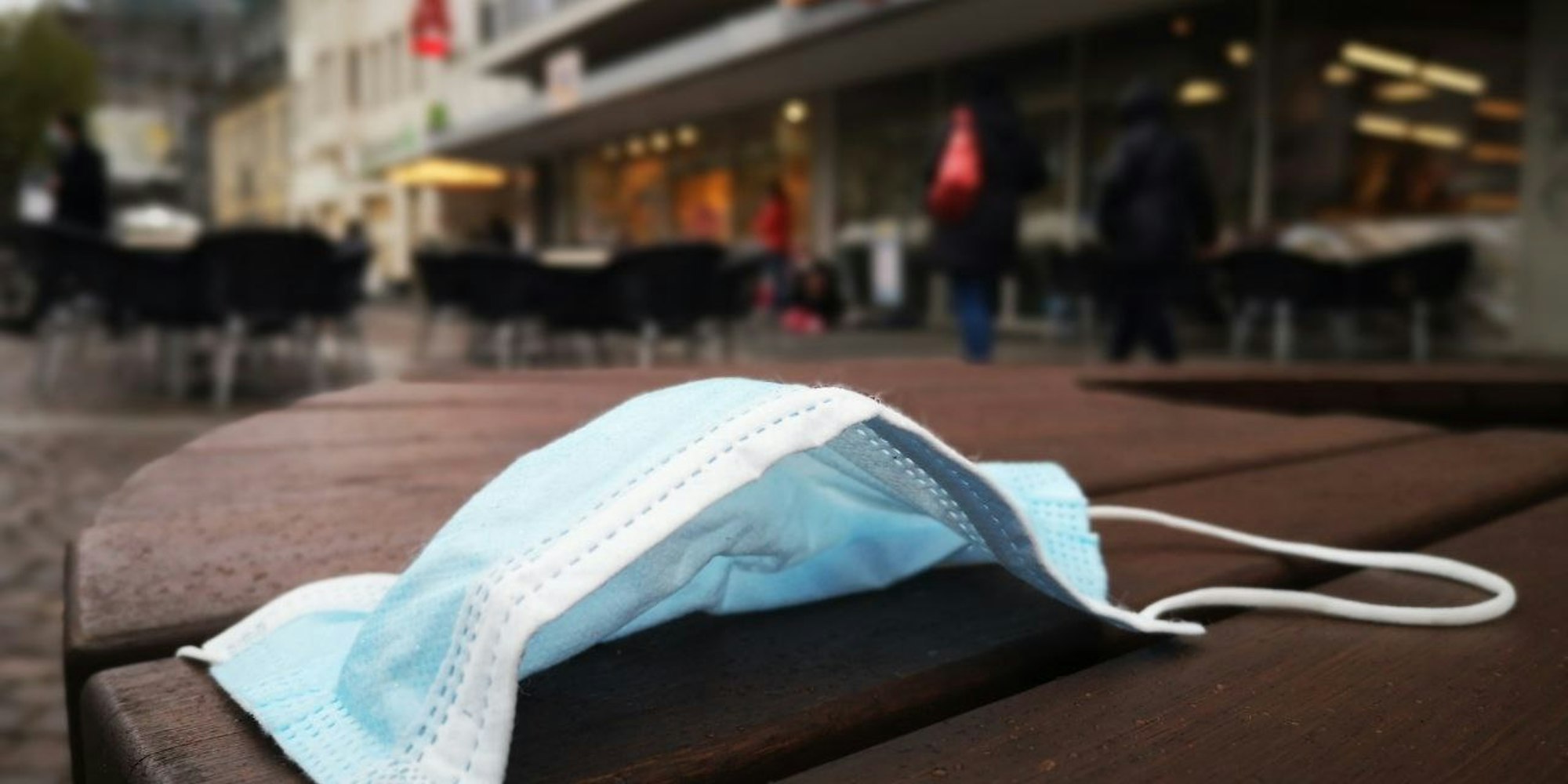 20220404-at-bru-maskenpflicht-ende-04