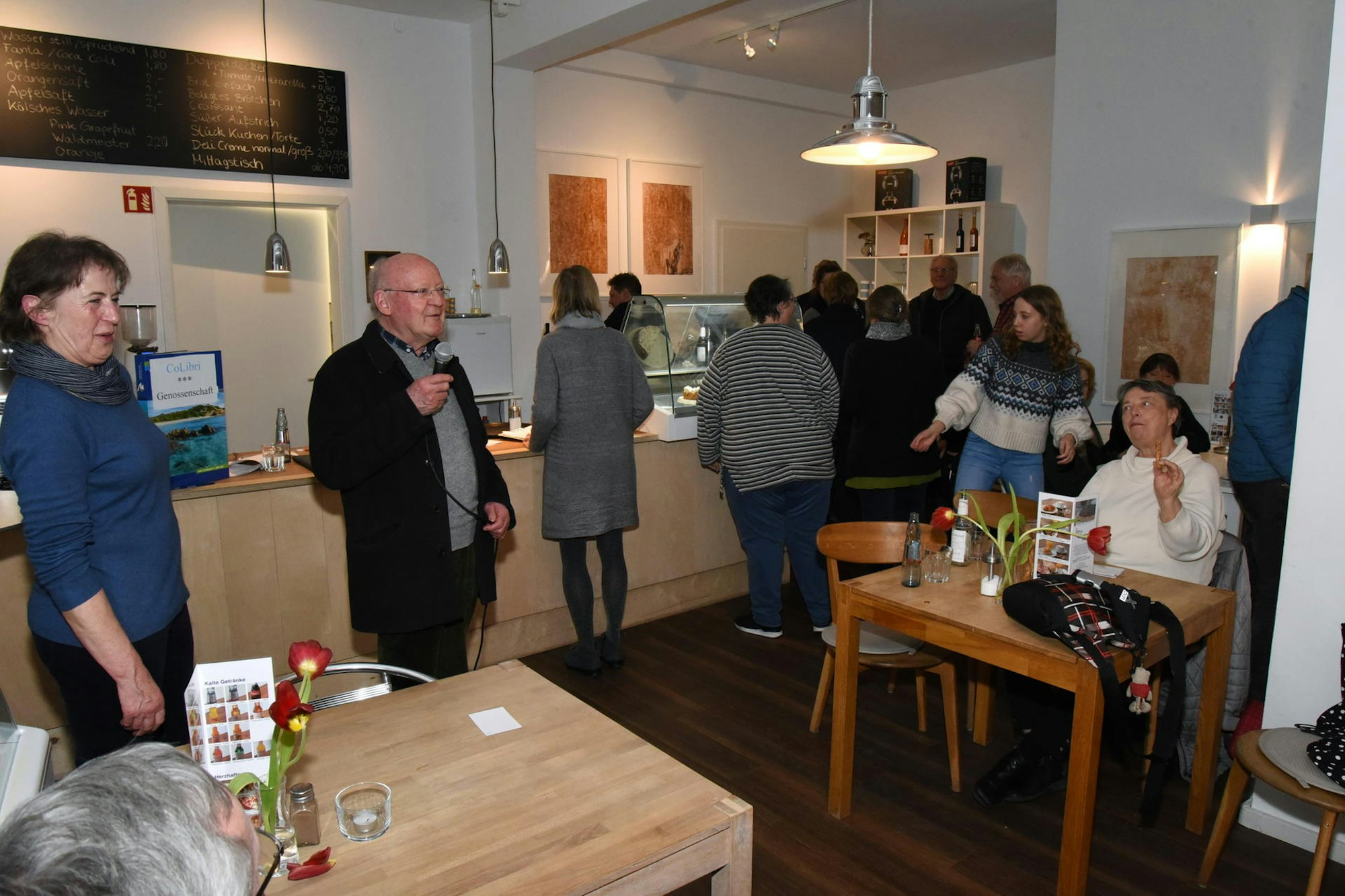 Versammlung_Colibri1