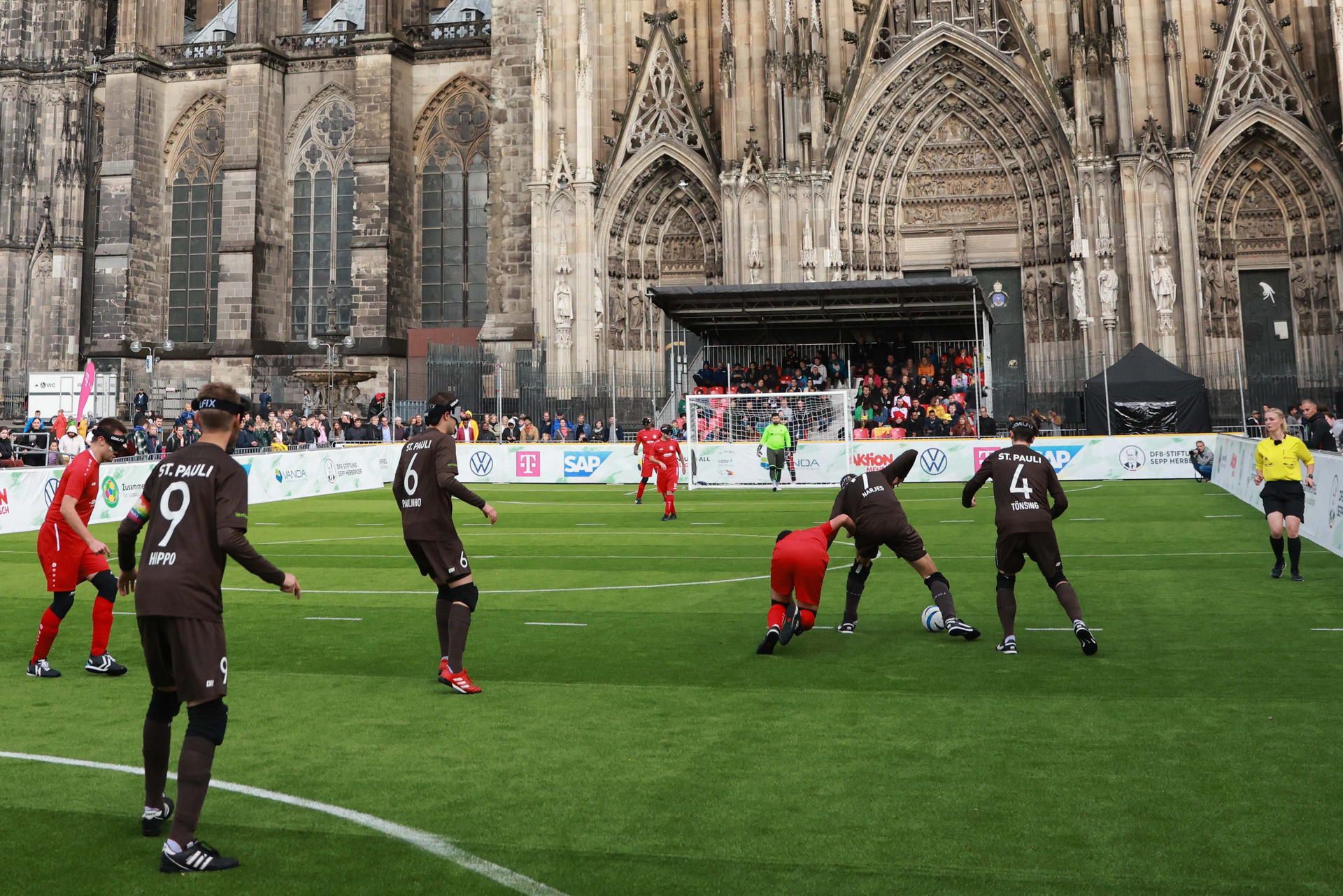 nab220917_Blindenfuszball_01