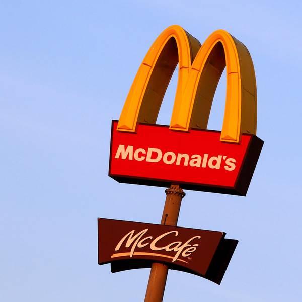 McDonalds Schild Symbolbild
