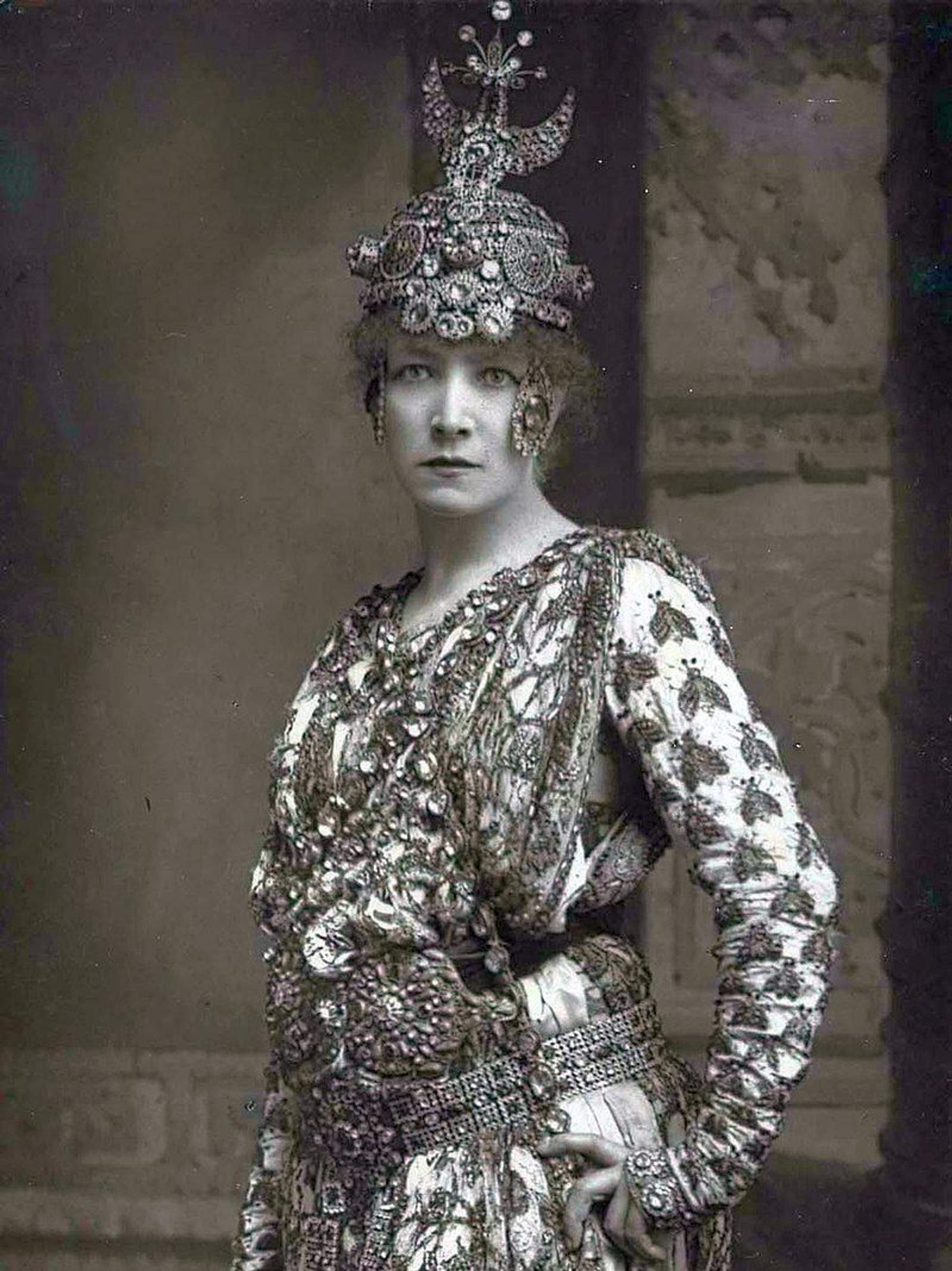 Théodora_1900