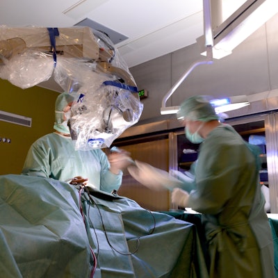 Bahandlungsfelher_Operation_Symbol