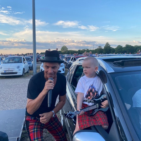 D5179102-8430-4DF4-91EC-05ADE4251289