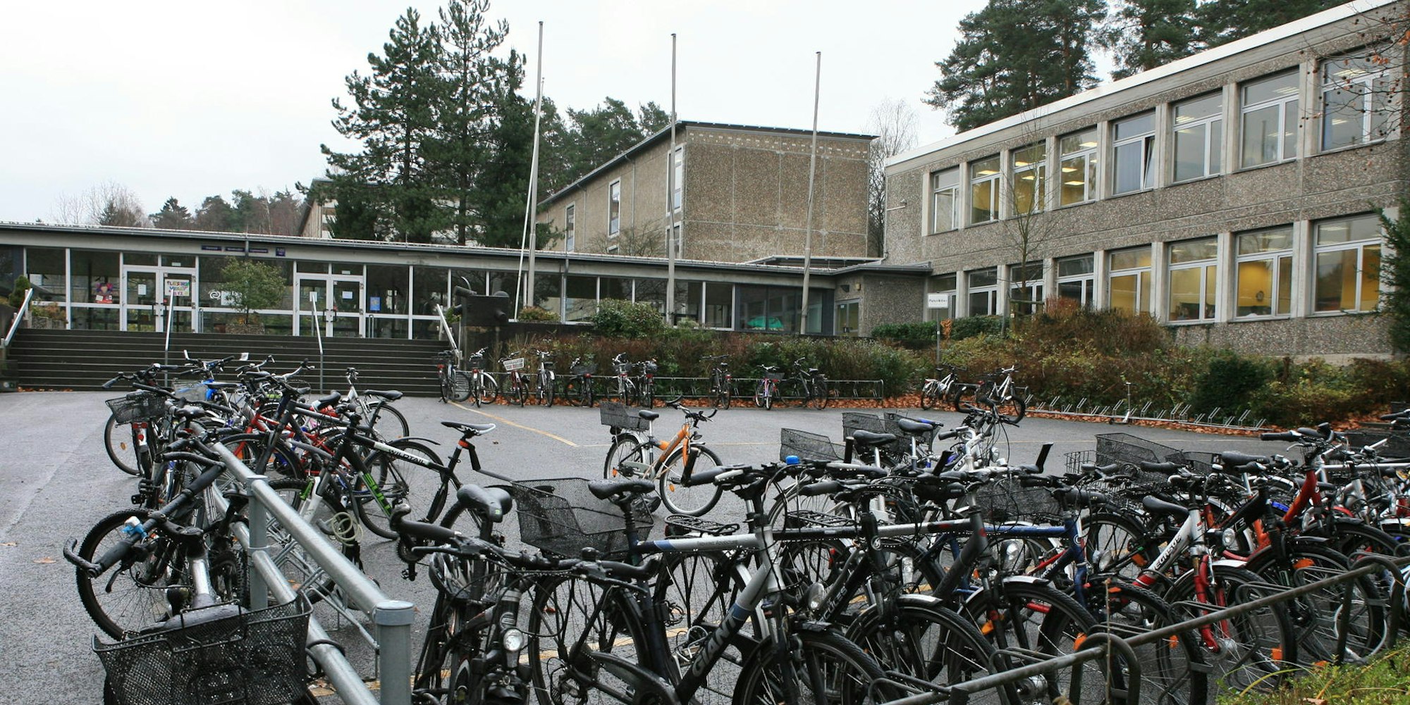 Dietrich_Bonhoeffer_Gymnasium