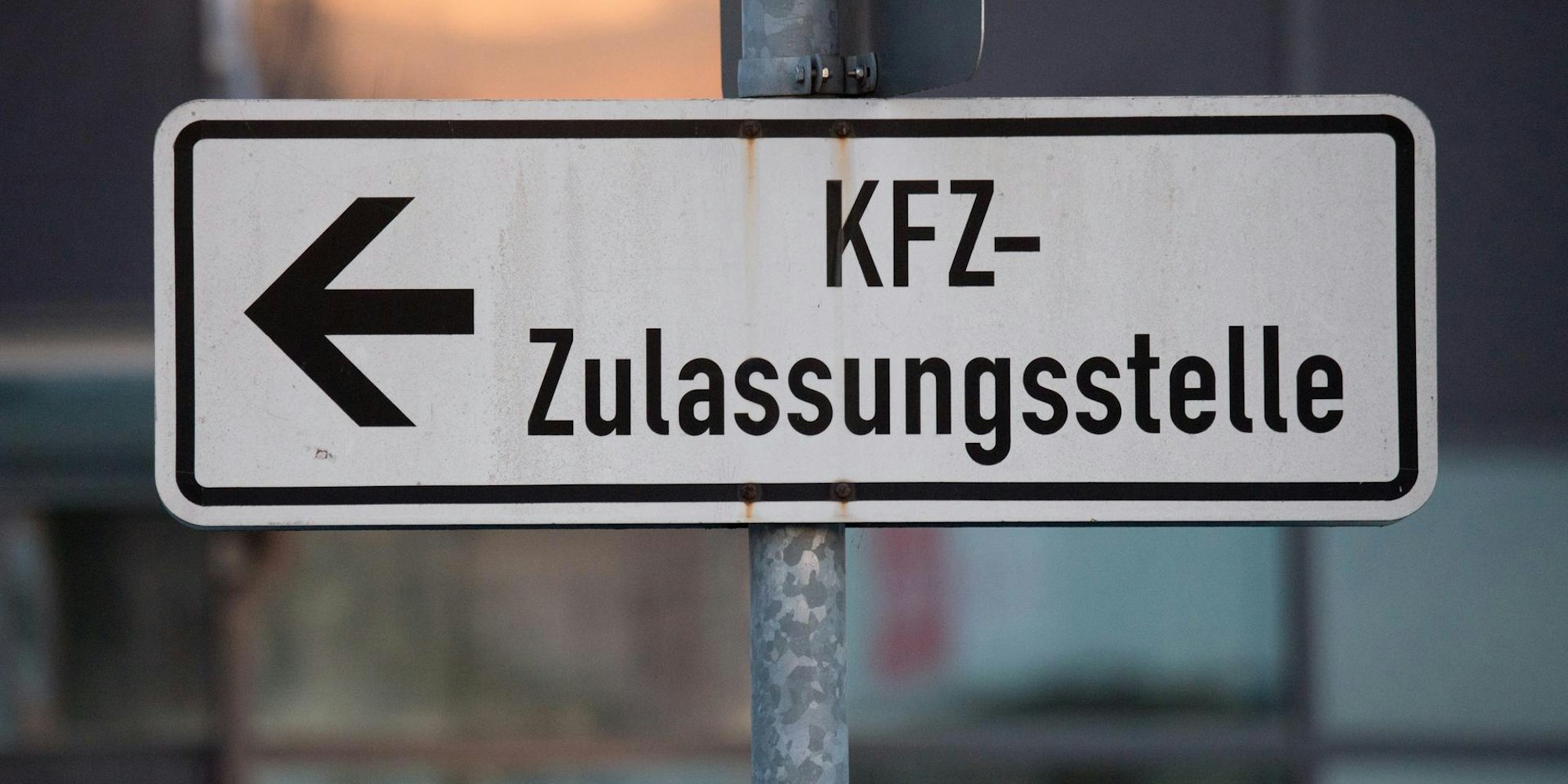 KfZ Zulassungsstelle