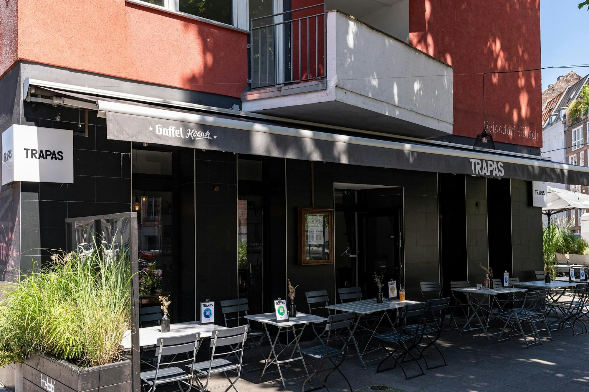 trapas draußen eingang