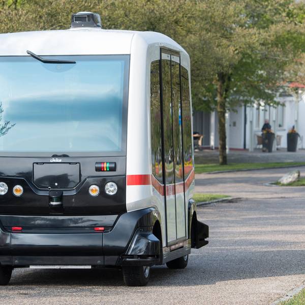 AutonomerBusSymbol