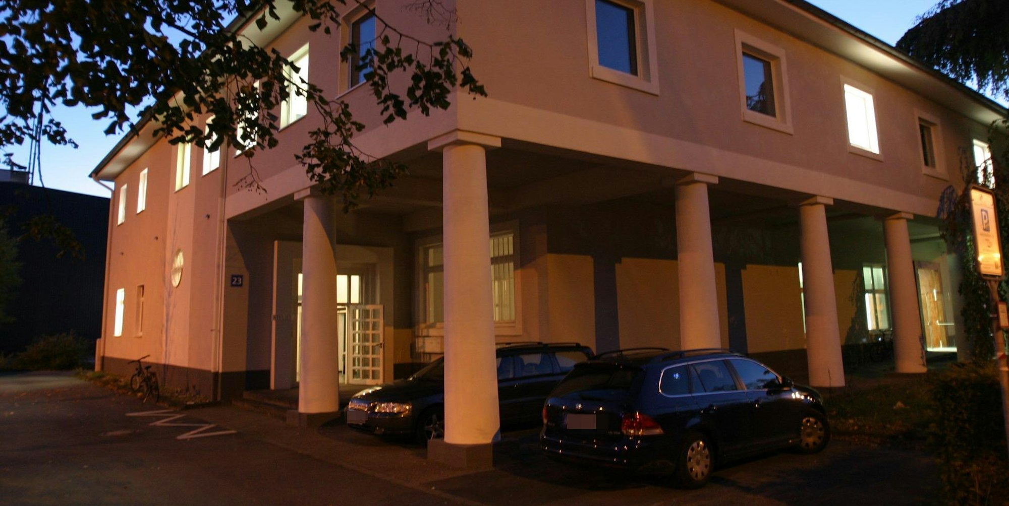 MDS-KSTA-2012-11-16-7875335.71-45208785