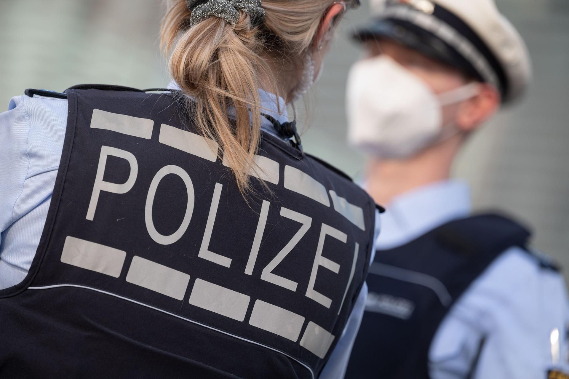 Polizei verhaftet Betrüger 11072