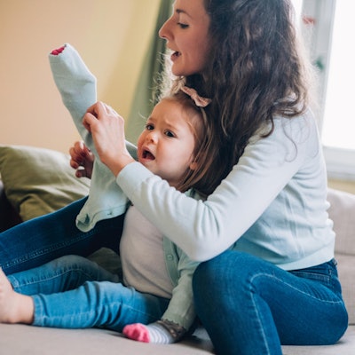 Getty Images Kind anziehen