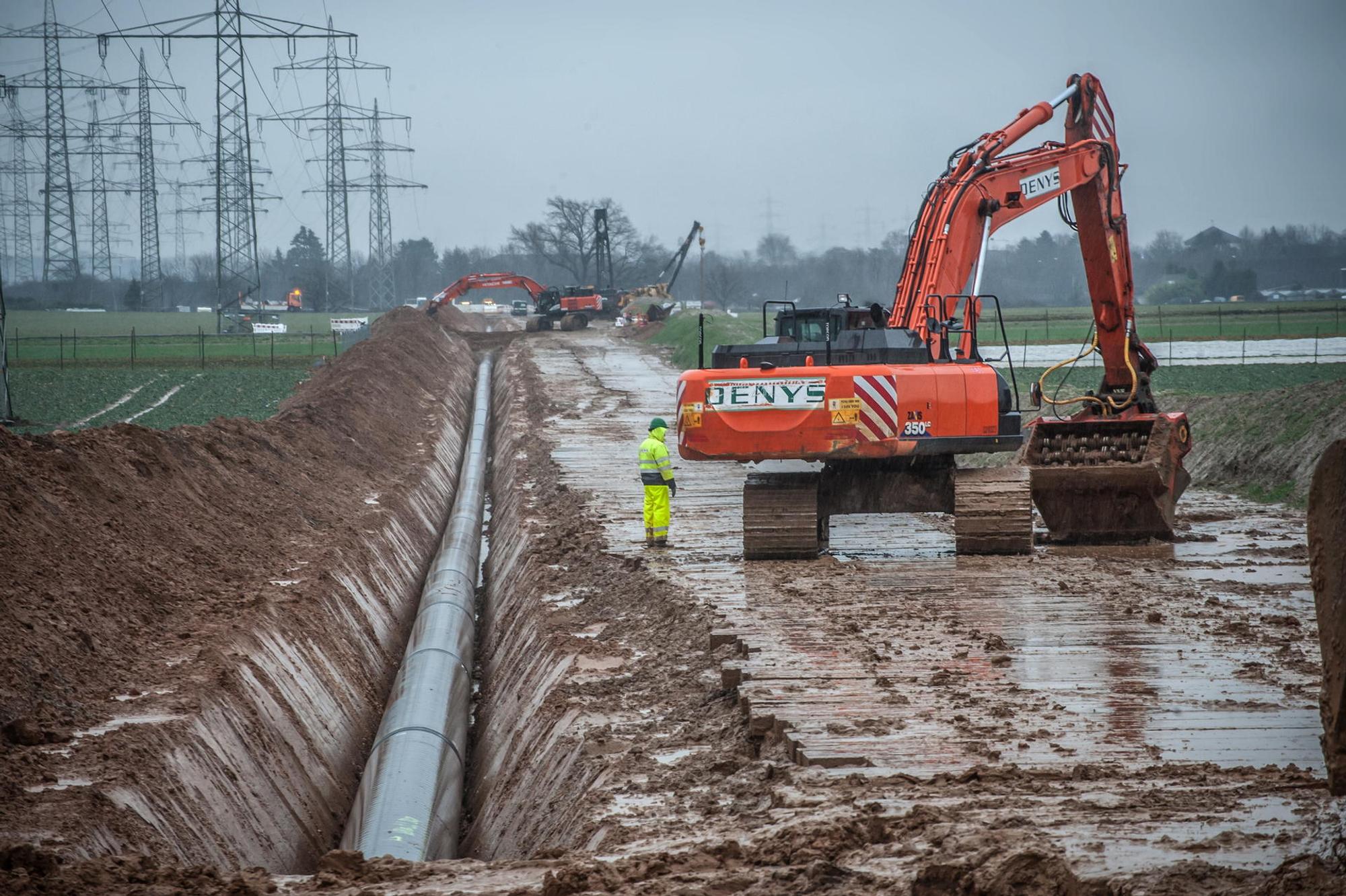 pipeline--leverkusen_ALF_6745