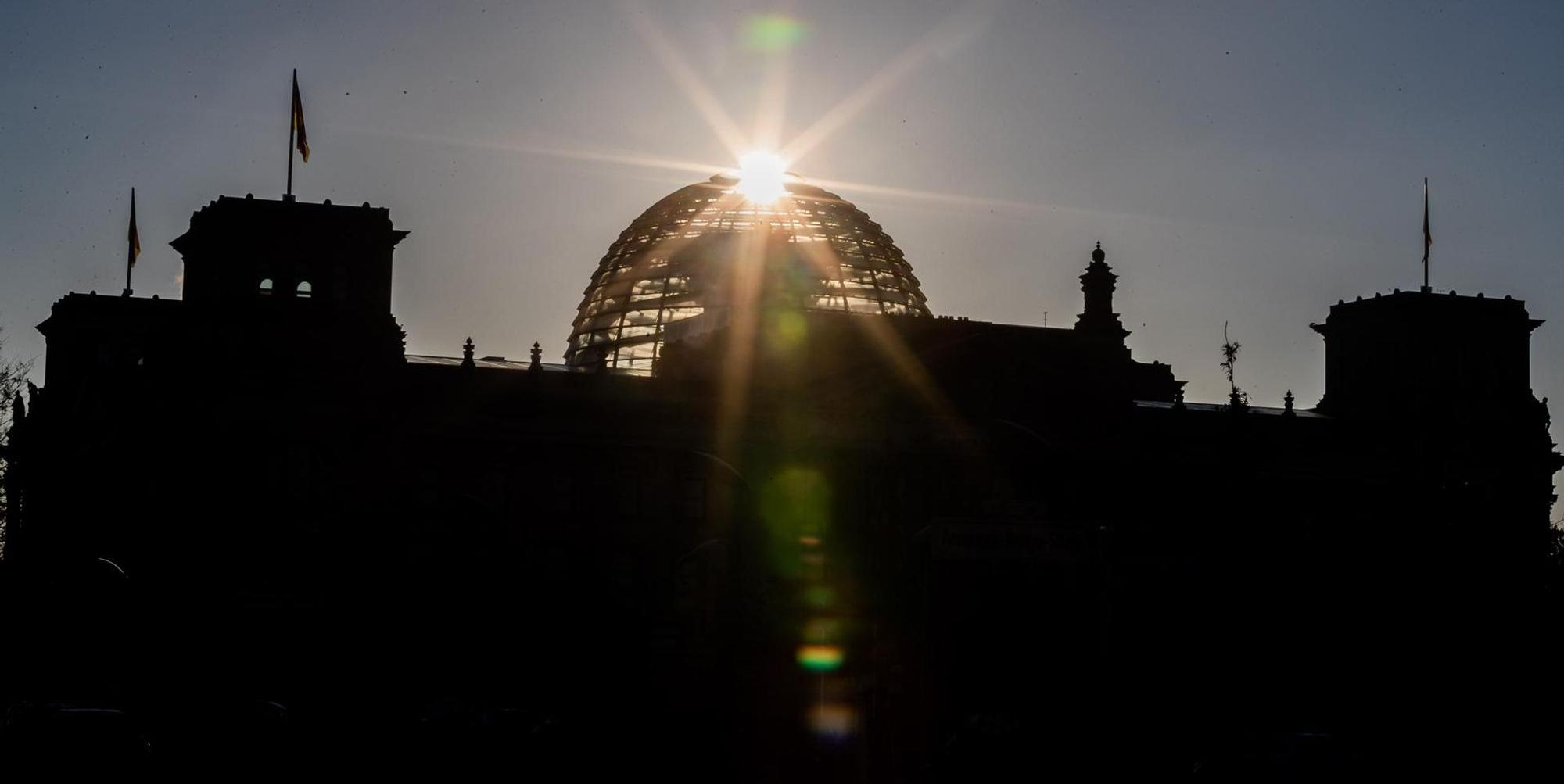Bundestag_Sonnenaufgang