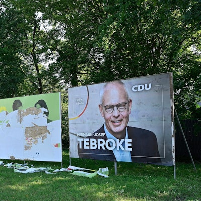 Wahlplakat Grüne zerstört 260821