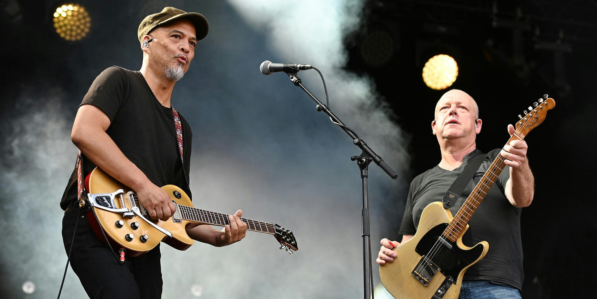 Pixies_JoeySantiago-BlackFrancis