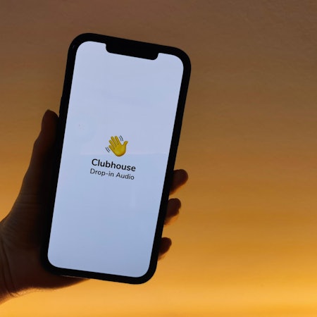 Clubhouse Symbolbild