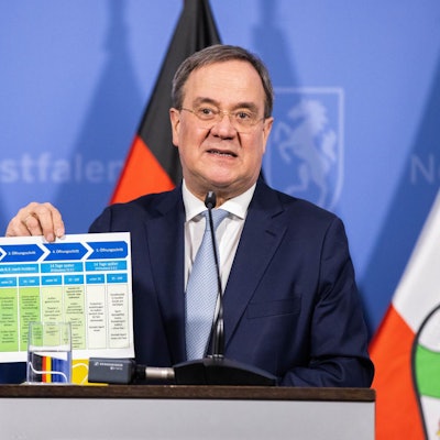 laschet informiert über neue Bes