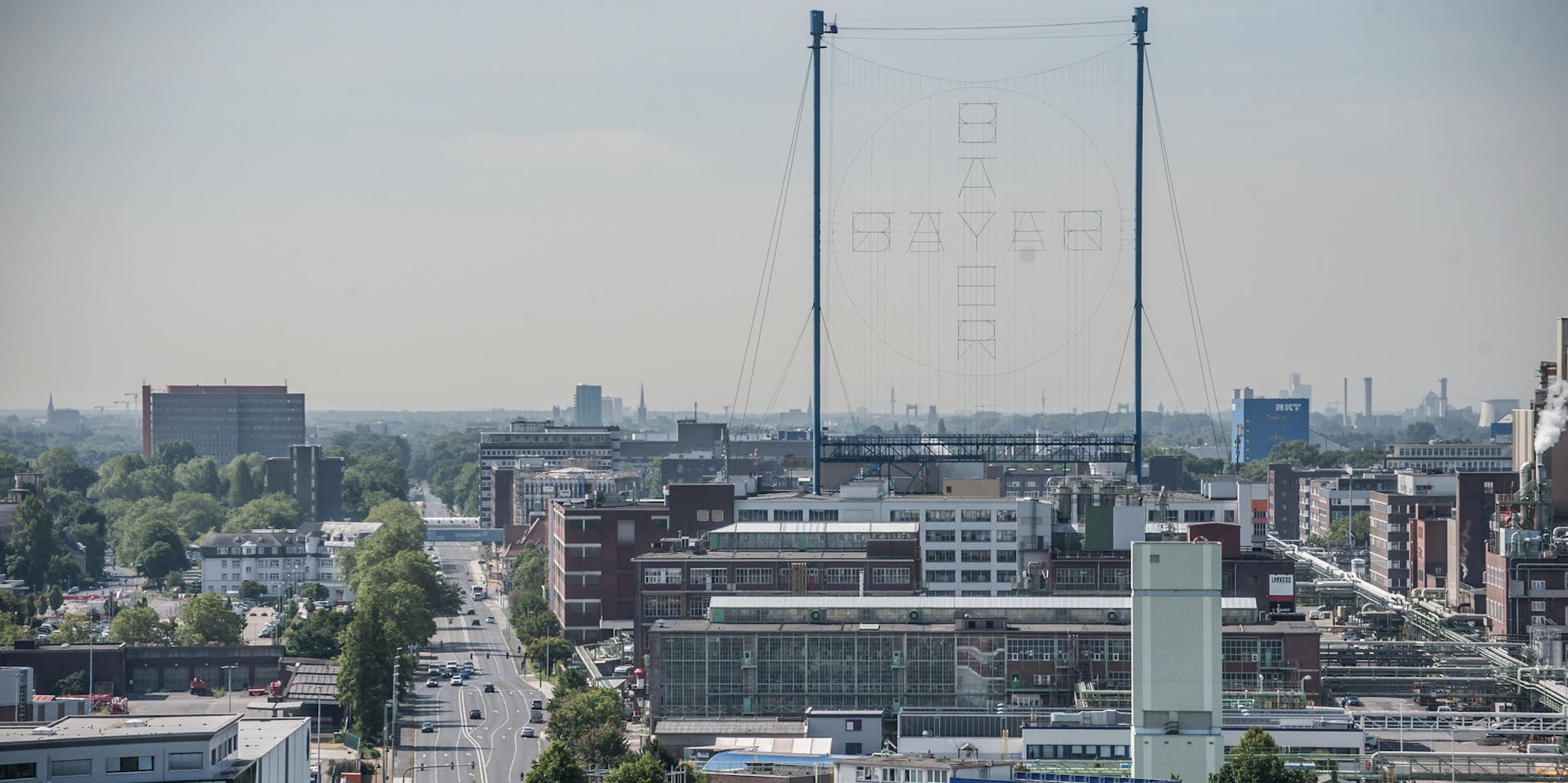 leverkusen_B8-bayerkreuz-luftbild-ALF_1753